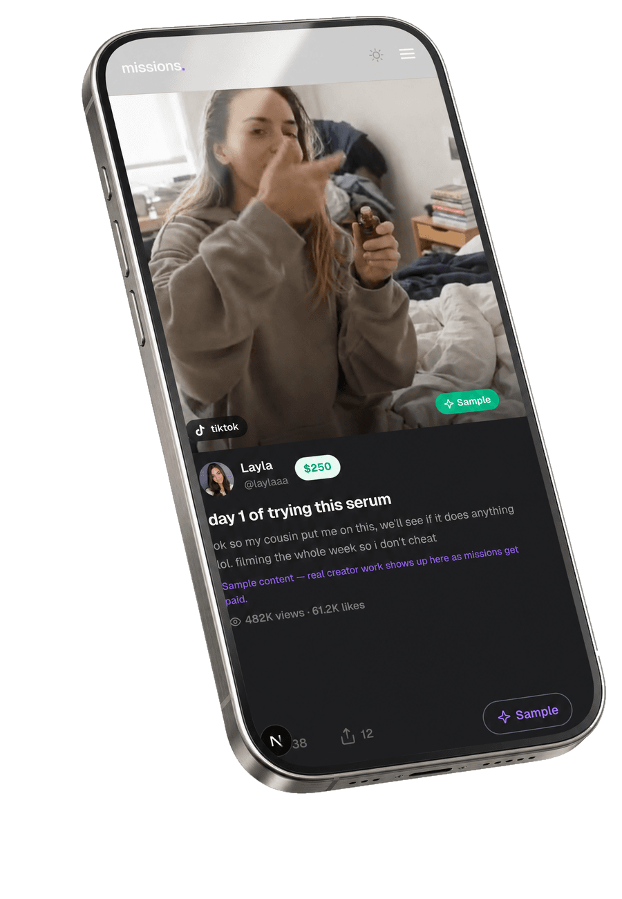 Live creator feed, 3D device render